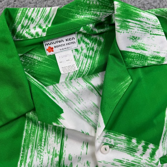 Vintage Mauna Kea Beach Hotel Hawaii Mens XL Green White Abstract Aloha Shirt - Picture 1 of 8